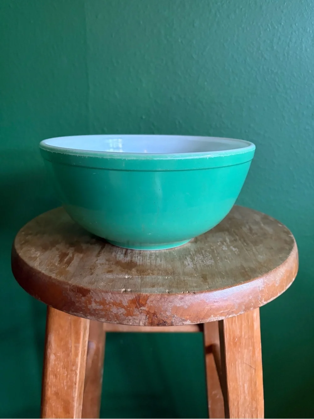 Vintage Pyrex 403 Nesting Bowl in Primary Green